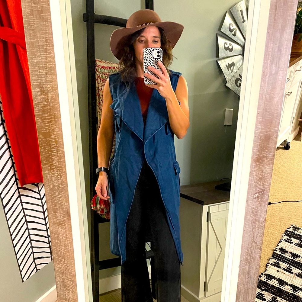 Zara Sleeveless Trench Coat